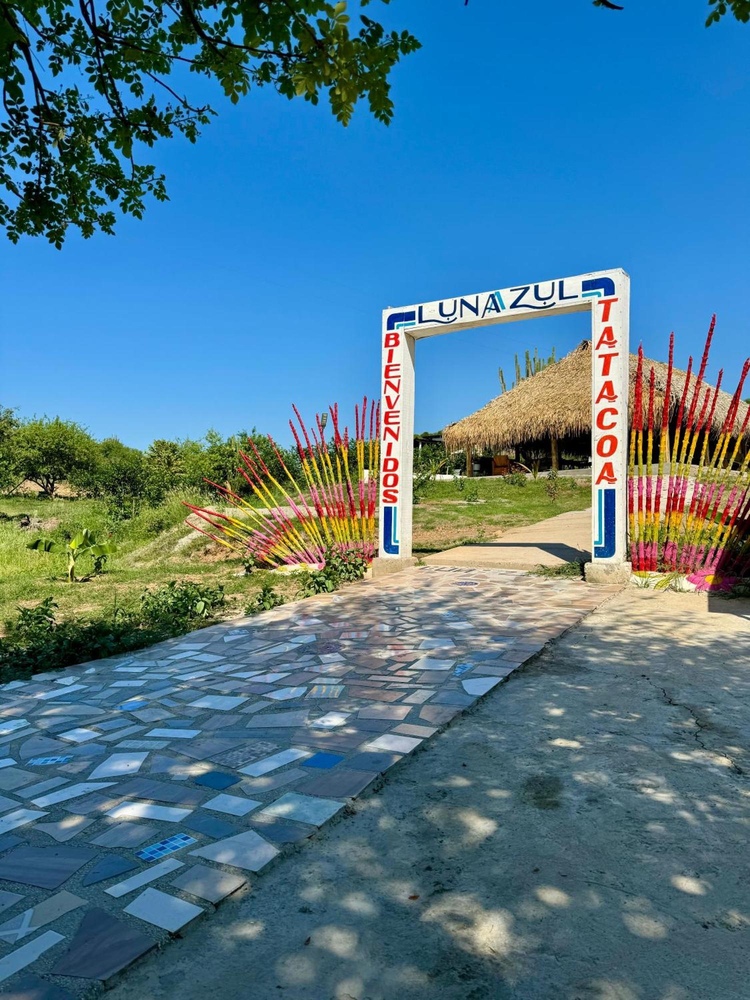 Hotel Luna Azul Tatacoa Вилявеха Екстериор снимка